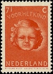 NVPH 447 - Kinderzegel 1945